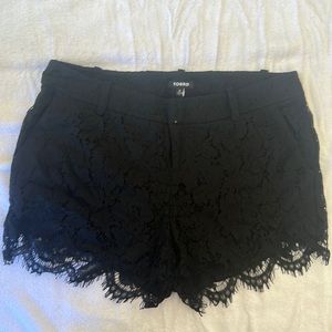 Torrid lace shorts